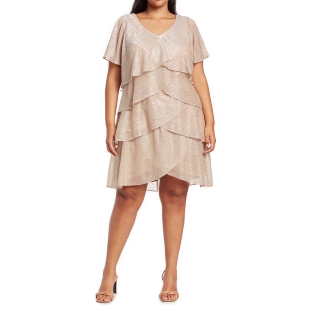 SLNY Gold Shimmer Bodre Tier Shift V-neck Dress Short Sleeve Womens Size 16